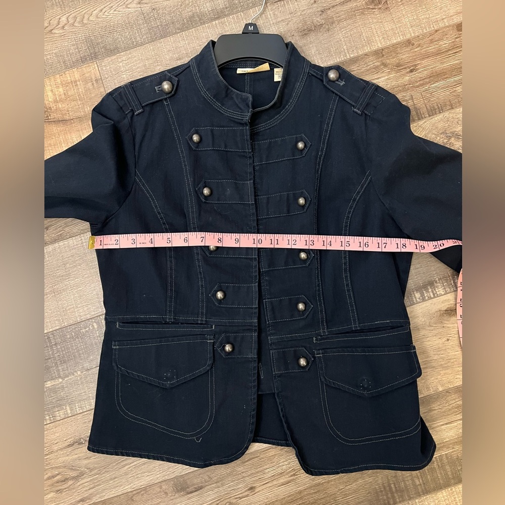 DKNY dark denim Military-Inspired Blazer with silvertone buttons sz L - Picture 8 of 8